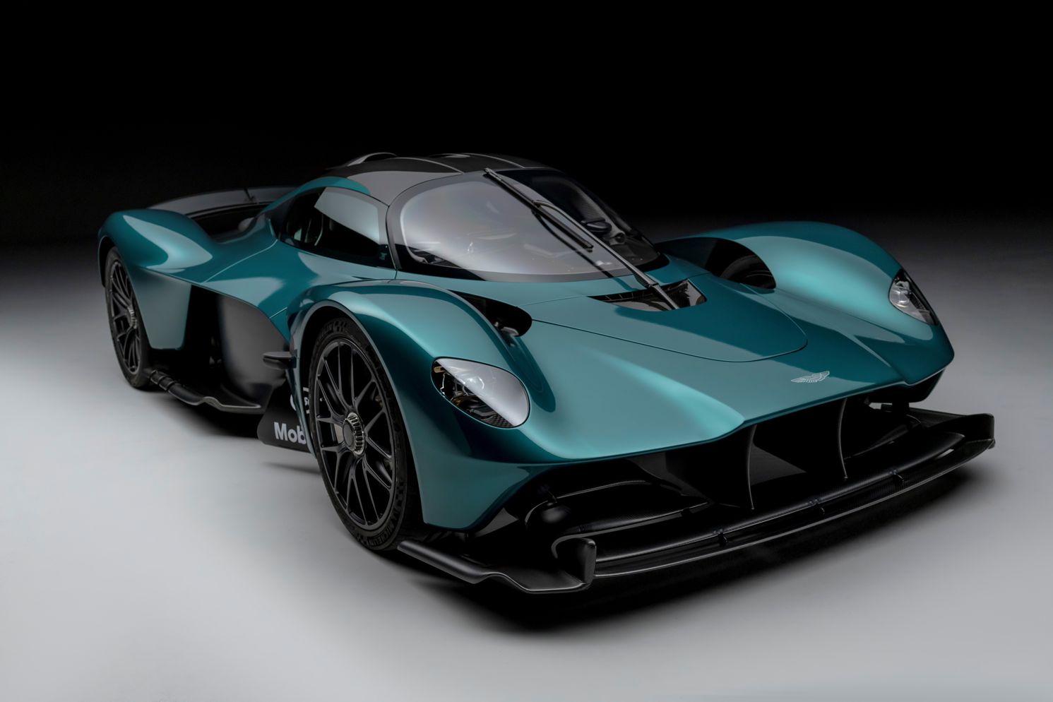 Aston Martin Valkyrie small.jpg