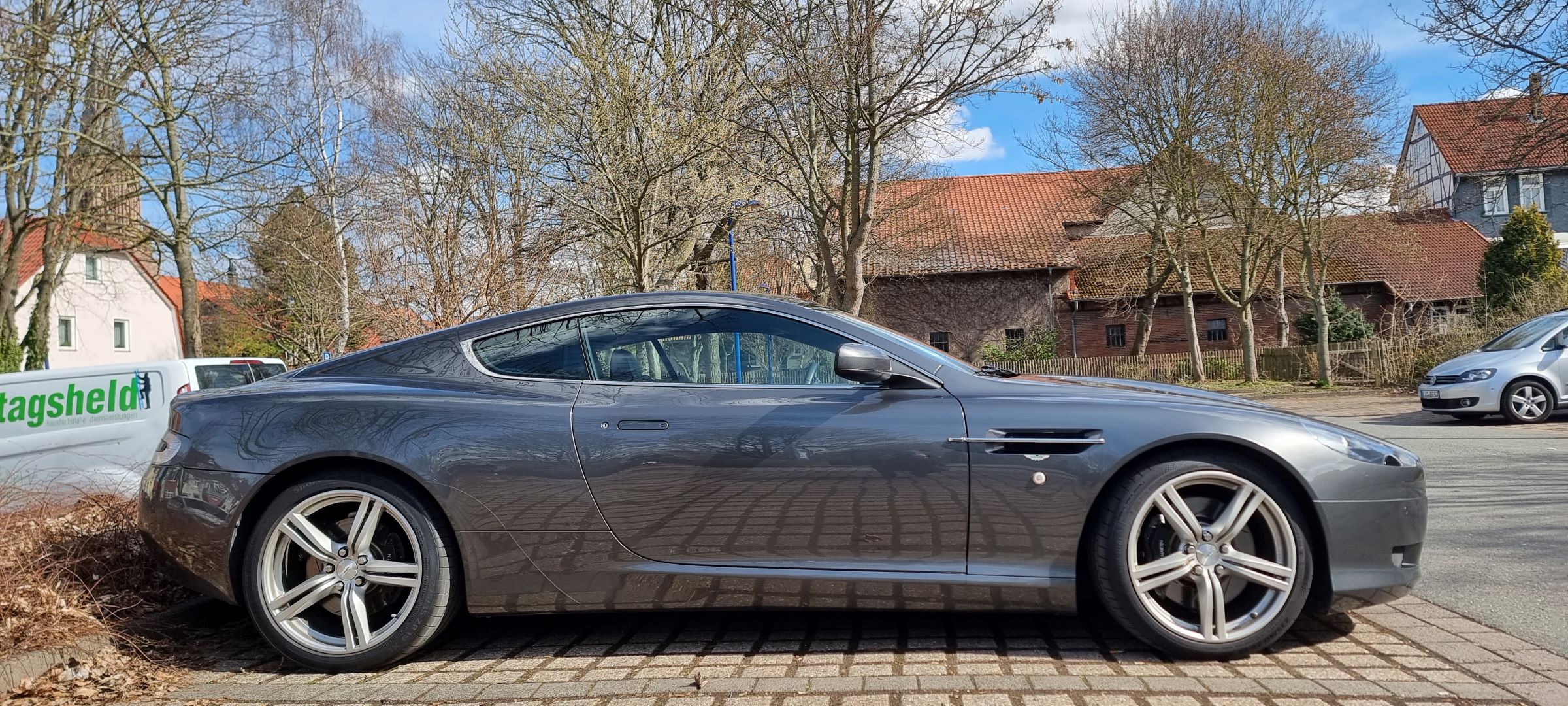 Aston Martin Bad Heiligenstadt 2.jpg